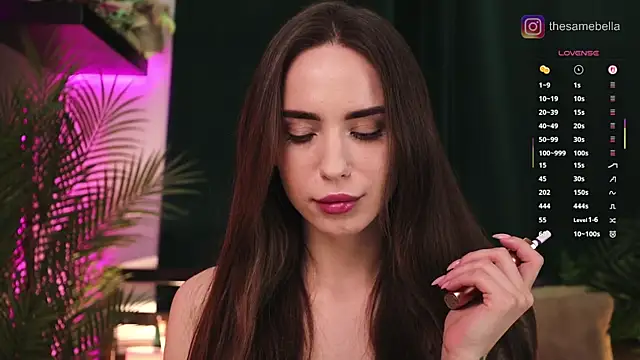 Snapshot of BabyYoda- chatting on 10-09-25, 11:14 BabyYoda- online show from 10-09-25, 11:14