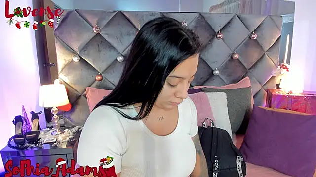 sofhiaa adaams online show from 12-22-24, 12:05