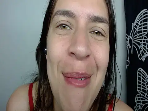 linda92astro online show from 11-26-25, 01:45