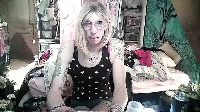 Ombeline1 online show from 02-07-25, 11:01