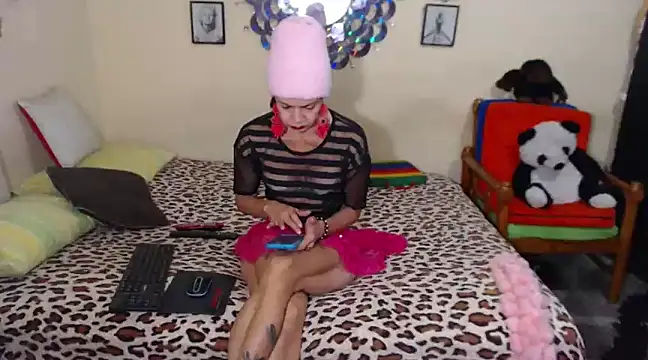 Snapshot of latinaa_hot chatting on 01-29-25, 12:56 latinaa hot online show from 01-29-25, 12:56