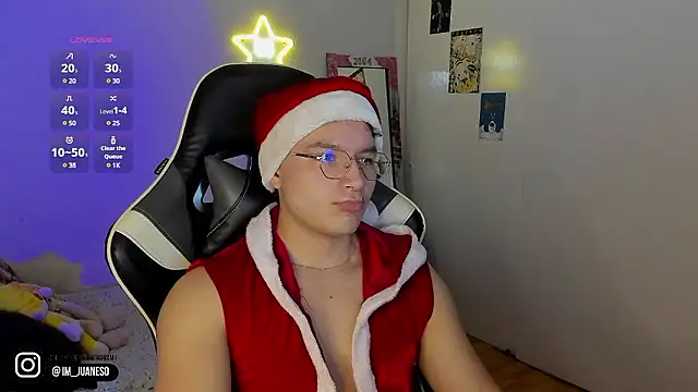 AustinSummerr online show from 12-04-24, 01:09