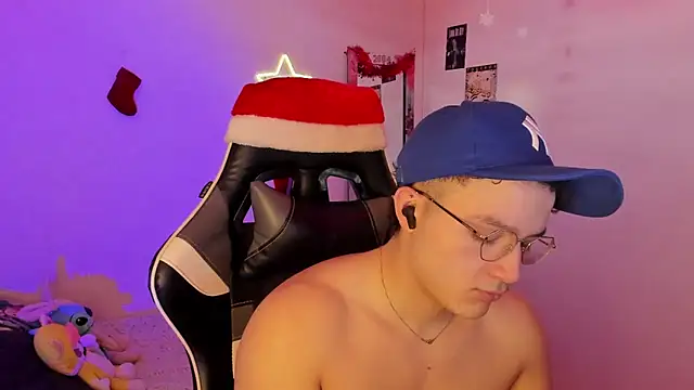 AustinSummerr online show from 12-09-24, 01:24