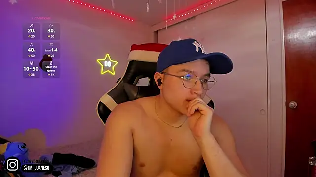 AustinSummerr online show from 12-10-24, 05:22