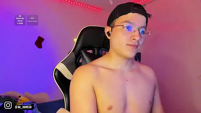 AustinSummerr online show from 12-31-24, 12:57
