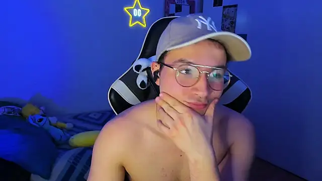 AustinSummerr online show from 01-27-25, 04:22