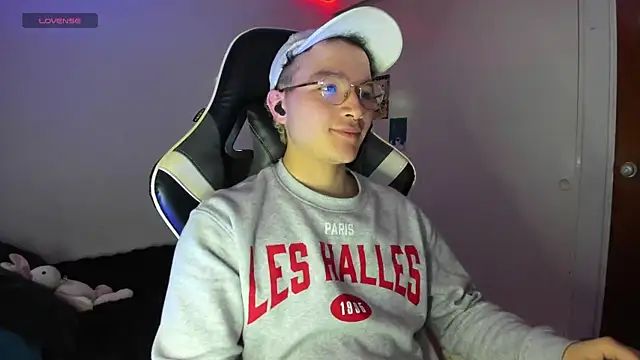AustinSummerr online show from 03-06-25, 01:35