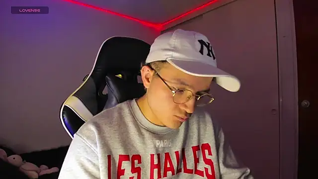 AustinSummerr online show from 03-06-25, 04:38