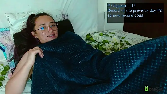 Hot Candy  online show from 01-08-26, 08:49