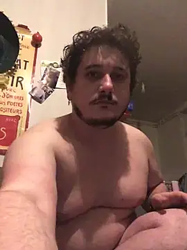 Snapshot of Daminou28 chatting on 12-11-24, 01:47 Daminou28 online show from 12-11-24, 01:47