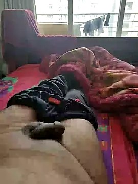 Nuttysub online show from 01-13-25, 06:38