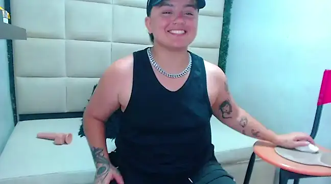 isabeautyx19 online show from 01-29-25, 06:18