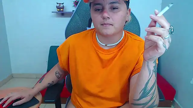 isabeautyx19 online show from 02-06-25, 05:46