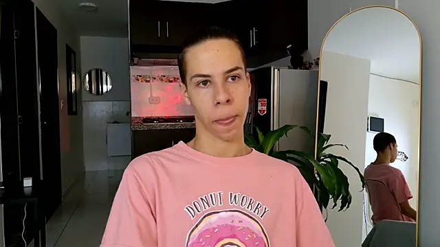 Snapshot of grey___27 chatting on 03-02-25, 11:29 grey 27 online show from 03-02-25, 11:29