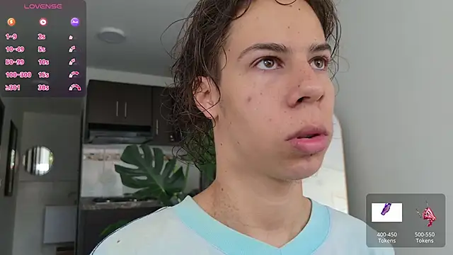 Snapshot of grey___27 chatting on 09-13-25, 12:16 grey 27 online show from 09-13-25, 12:16