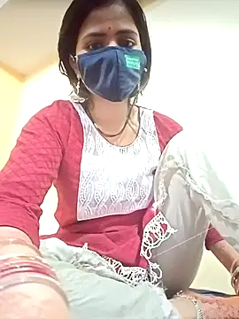 Snapshot of Mamta_Chaterjee chatting on 10-14-25, 02:01 Mamta Chaterjee online show from 10-14-25, 02:01