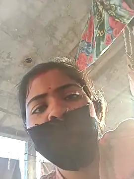 Snapshot of Mamta_Chaterjee chatting on 11-17-25, 02:06 Mamta Chaterjee online show from 11-17-25, 02:06