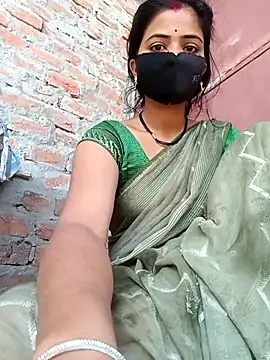 Snapshot of Mamta_Chaterjee chatting on 11-18-25, 02:17 Mamta Chaterjee online show from 11-18-25, 02:17