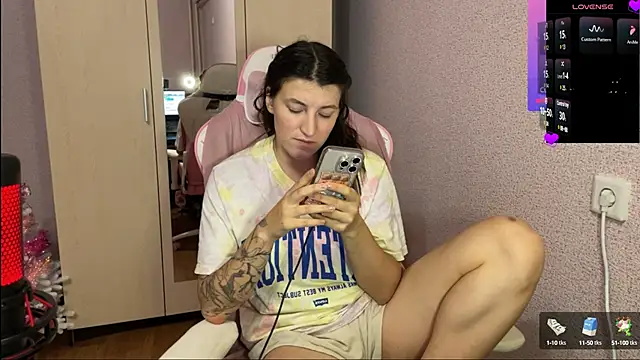 Katrin  kiss online show from 01-27-25, 02:57