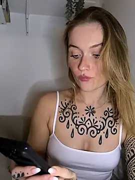 Goldloeckchen159 online show from 10-10-25, 06:40