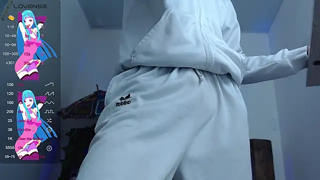 SARA VAL3NTINA  online show from 03-13-25, 08:11