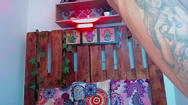 SARA VAL3NTINA  online show from 09-09-25, 11:26