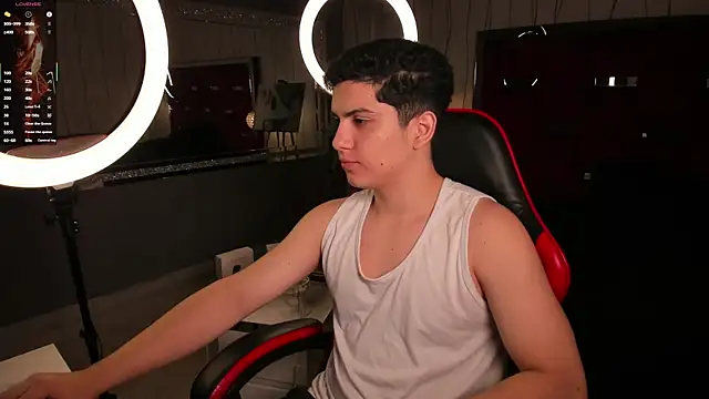 Snapshot of Brat_ chatting on 01-17-26, 04:39 Brat online show from 01-17-26, 04:39