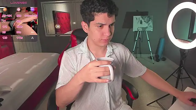 Snapshot of Brat_ chatting on 02-14-26, 05:04 Brat online show from 02-14-26, 05:04