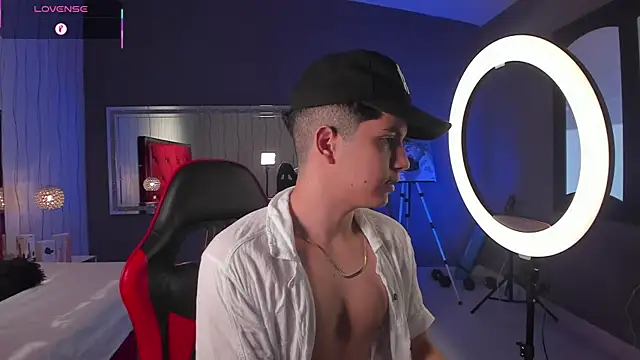 Snapshot of Brat_ chatting on 02-27-26, 09:26 Brat online show from 02-27-26, 09:26