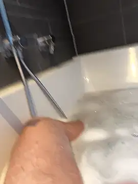 LivingLegend1978 online show from 02-14-26, 02:58