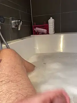 LivingLegend1978 online show from 02-20-26, 09:21