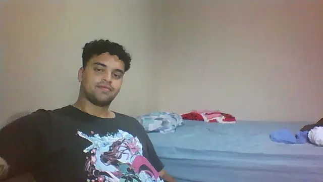 Snapshot of Xcumshot33 chatting on 10-30-25, 05:02 Xcumshot33 online show from 10-30-25, 05:02