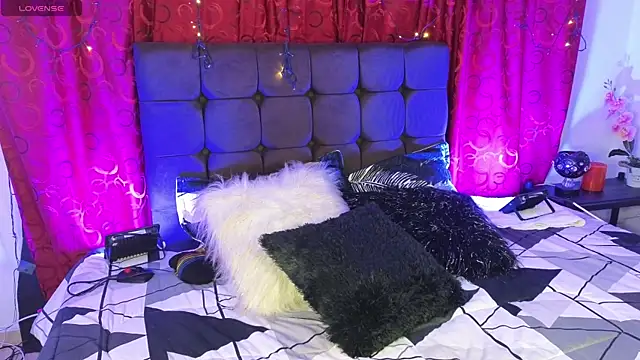 Majuu   online show from 10-25-25, 12:02