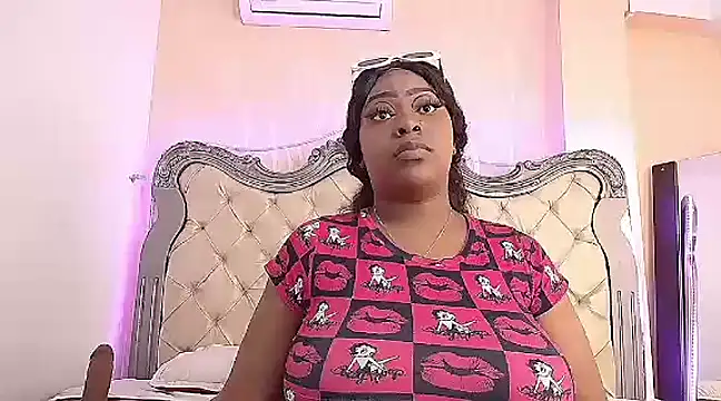 TrixieMar online show from 01-05-25, 07:49