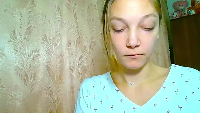 EmillyPlay online show from 11-11-25, 08:58