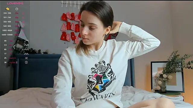 DonnaBurkee online show from 01-16-25, 04:07