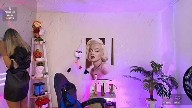 Snapshot of SALOOMEE__ chatting on 11-05-25, 12:27 SALOOMEE online show from 11-05-25, 12:27