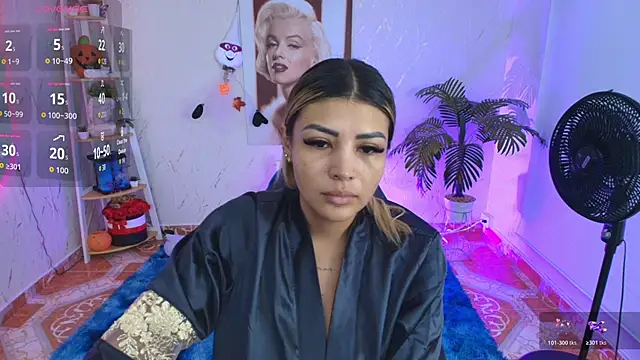 Snapshot of SALOOMEE__ chatting on 11-13-25, 09:30 SALOOMEE online show from 11-13-25, 09:30