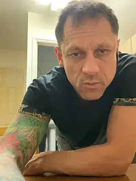 Snapshot of Yourhotboy_42 chatting on 01-31-25, 07:18 Yourhotboy 42 online show from 01-31-25, 07:18