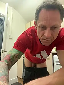 Snapshot of Yourhotboy_42 chatting on 03-13-25, 10:32 Yourhotboy 42 online show from 03-13-25, 10:32