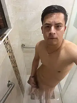 Snapshot of Nicolds14 chatting on 11-19-25, 11:49 Nicolds14 online show from 11-19-25, 11:49