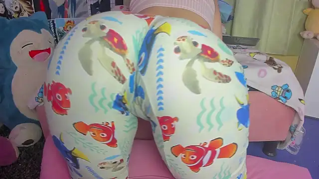 bonnie moon online show from 12-23-25, 04:10