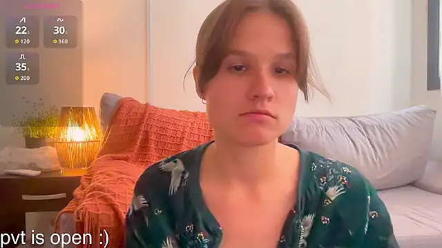 Snapshot of Your_Hand_In_mine chatting on 11-01-25, 05:37 Your Hand In mine online show from 11-01-25, 05:37