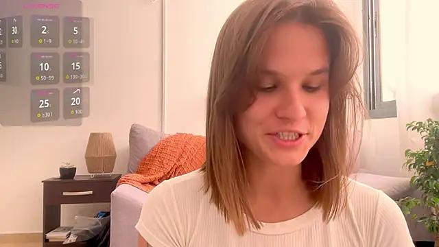 Snapshot of Your_Hand_In_mine chatting on 11-11-25, 06:08 Your Hand In mine online show from 11-11-25, 06:08