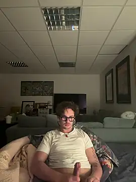 Snapshot of hardmecl chatting on 12-10-24, 09:54 hardmecl online show from 12-10-24, 09:54