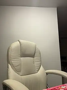 pamell col online show from 10-31-25, 01:28