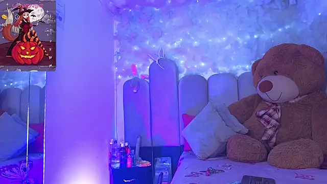 puca ebony online show from 10-16-25, 07:37