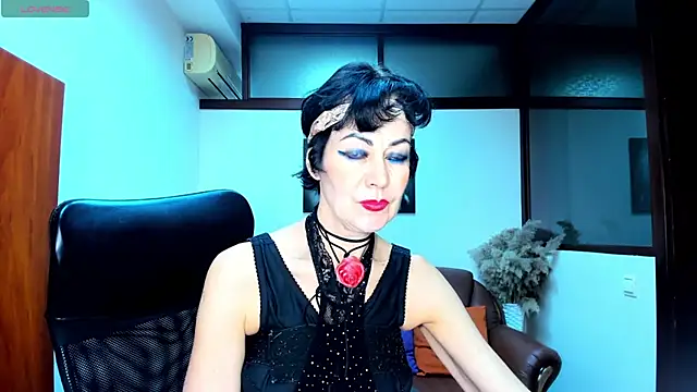 Silvia Wallec online show from 01-26-25, 09:29
