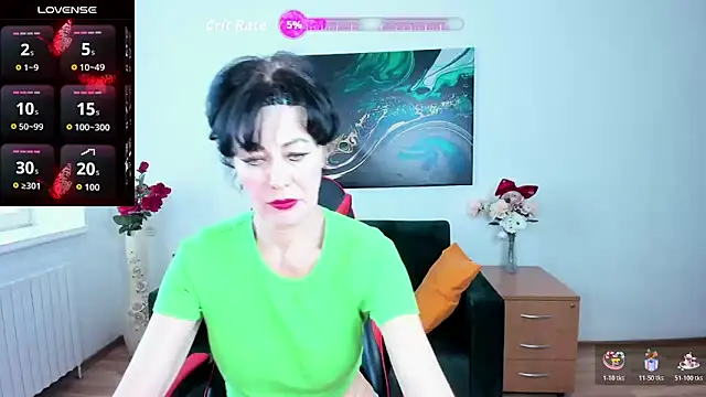 Silvia Wallec online show from 02-10-26, 01:26