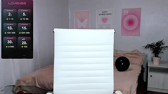 Snapshot of Geisha_Anna chatting on 11-03-25, 05:31 Geisha Anna online show from 11-03-25, 05:31